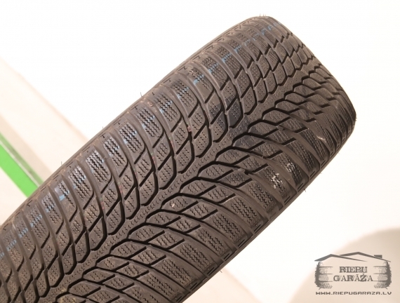 Bridgestone Blizzak LM-32S