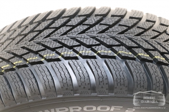 Nokian SNOWPROOF 2