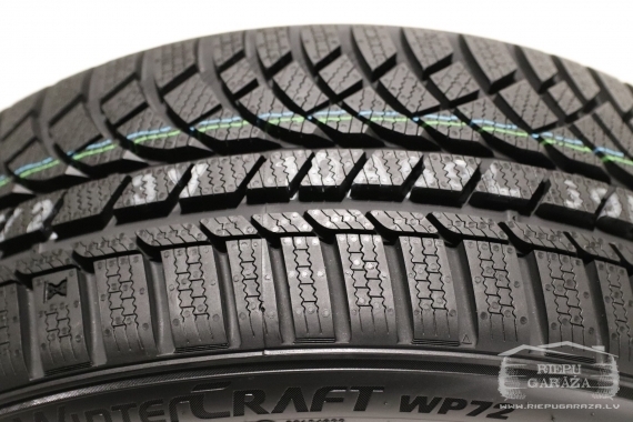 Kumho WinterCraft WP72