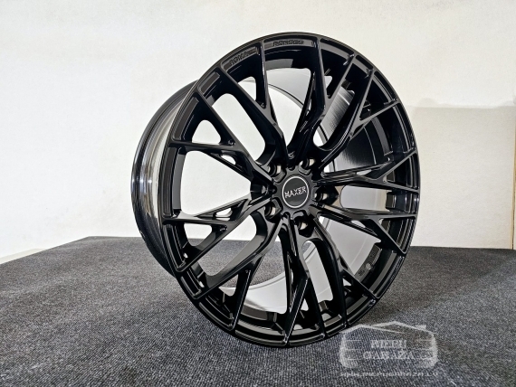 R18 x 8J 5x100