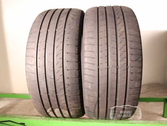 Bridgestone Alenza 001