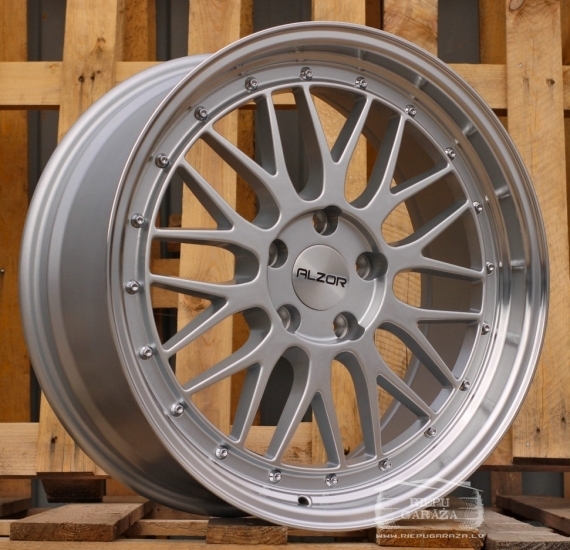 R18 x 8J 5x112