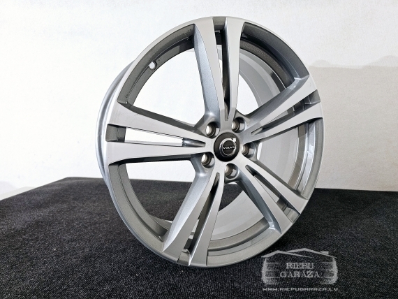 R19 x 8J 5x108