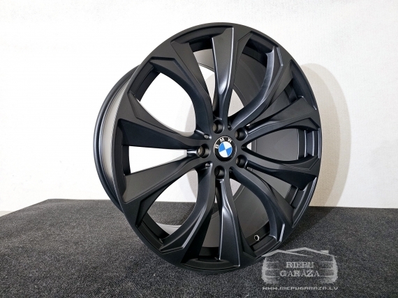 R21 x 10.5J 5x120