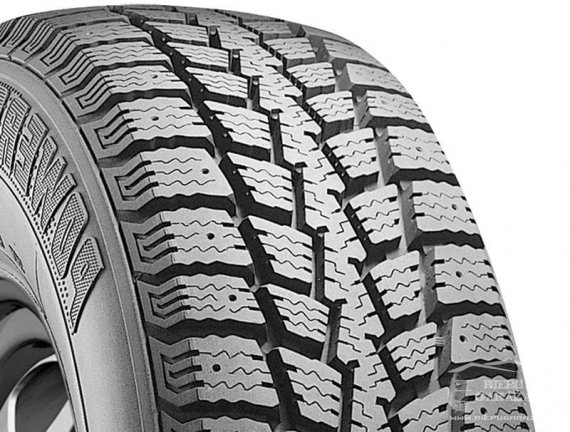 Kumho Power Grip KC11