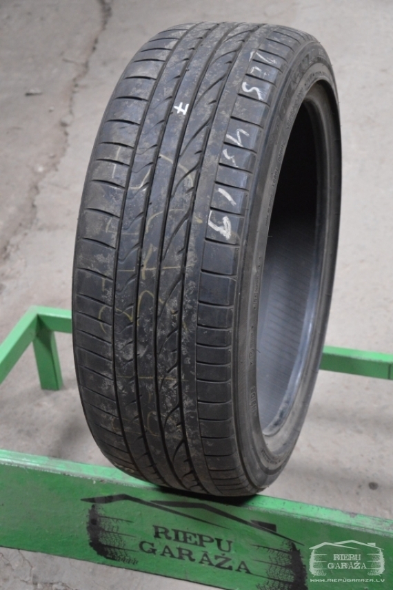 Bridgestone Potenza RE050A