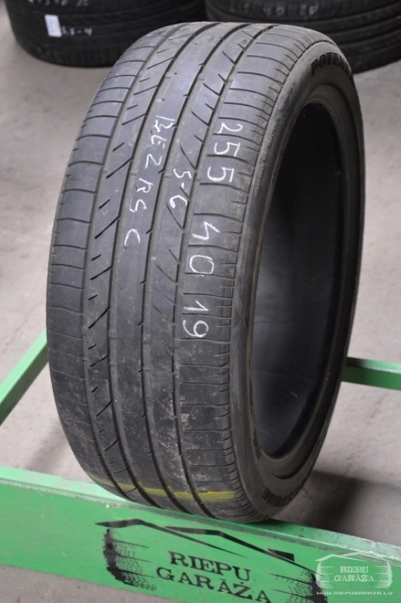 Bridgestone Potenza RE040