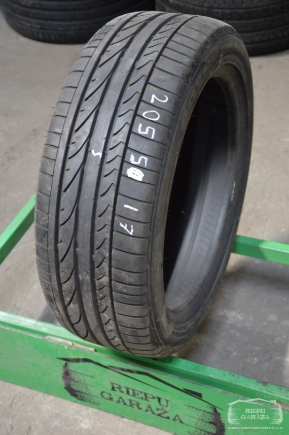 Bridgestone Potenza RE050A