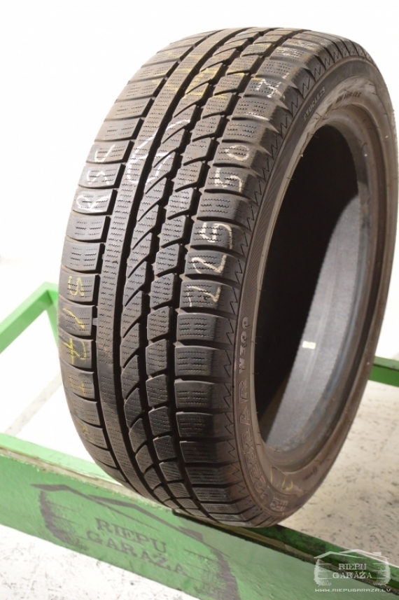 Hankook IceBear W300