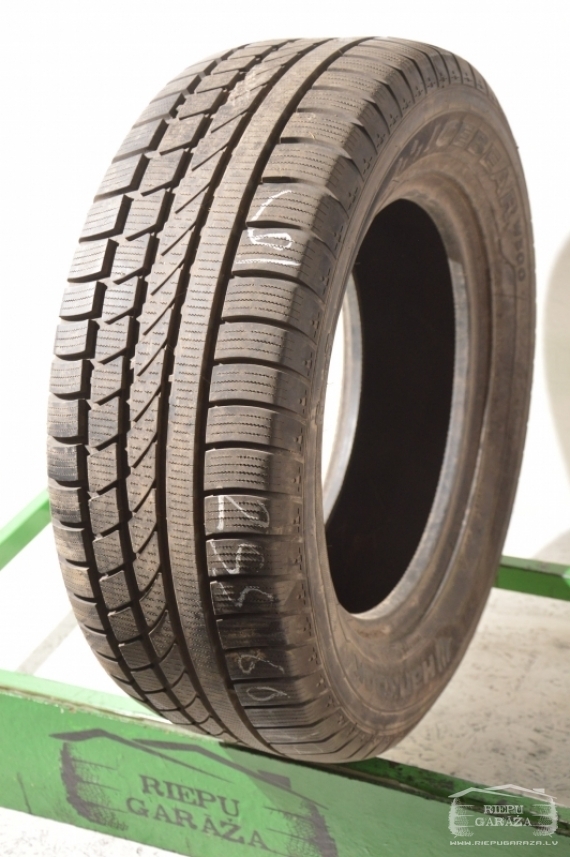 Hankook IceBear W300