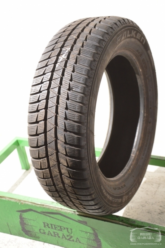 Falken Eurowinter HS449