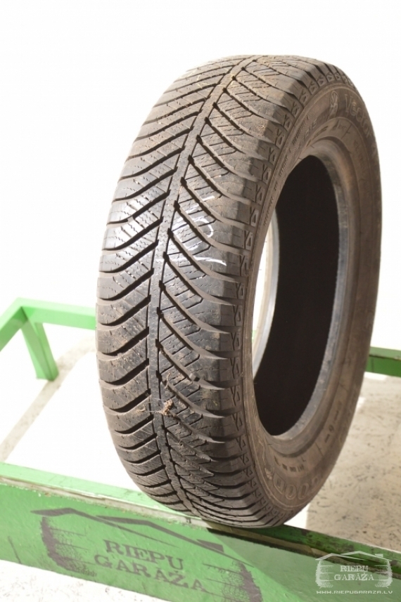 Goodyear Vector 4Seasons