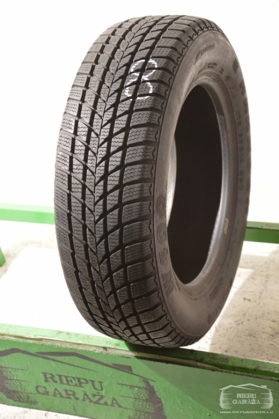 Hankook W400