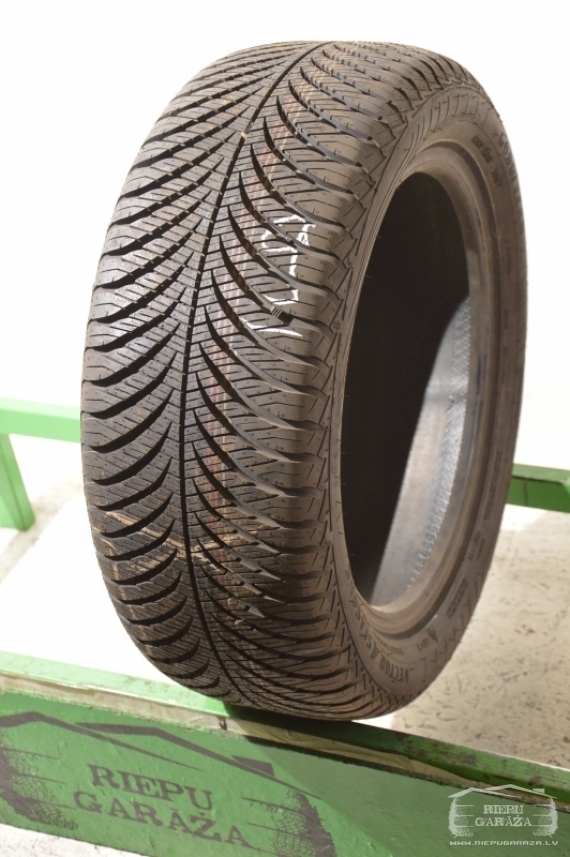 Goodyear Vector 4Seasons G2