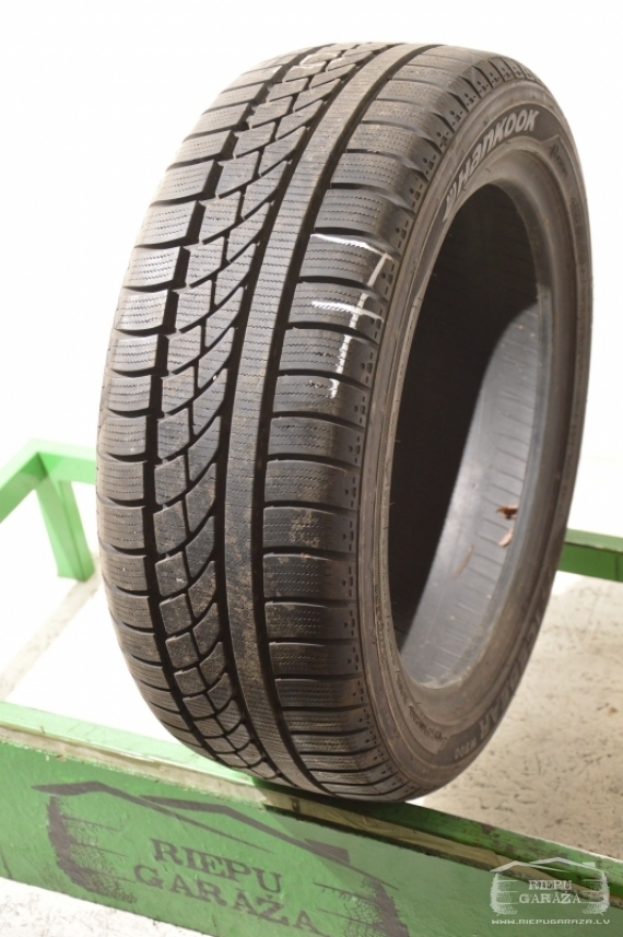 Hankook IceBear W300