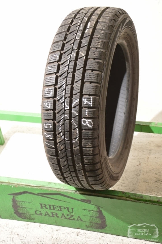 Bridgestone Blizzak LM-30