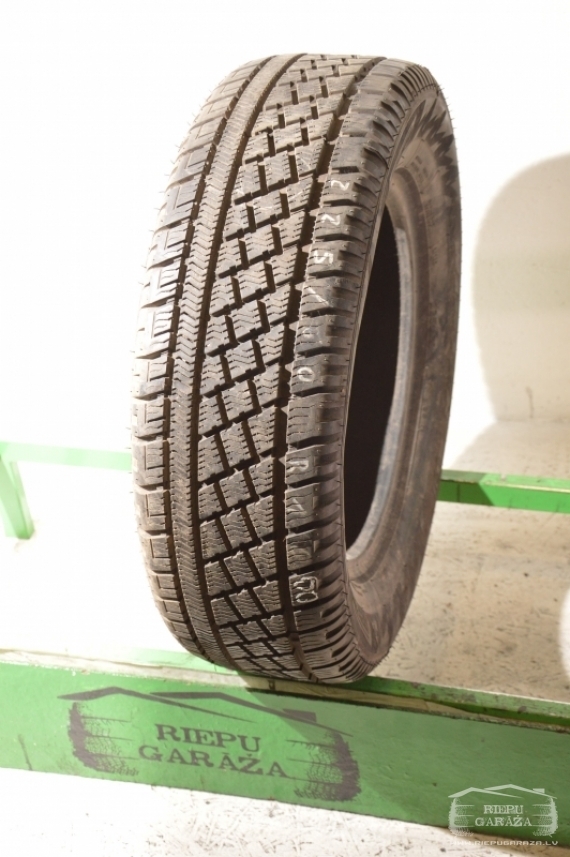 Pirelli Winter 210 asimmetrico