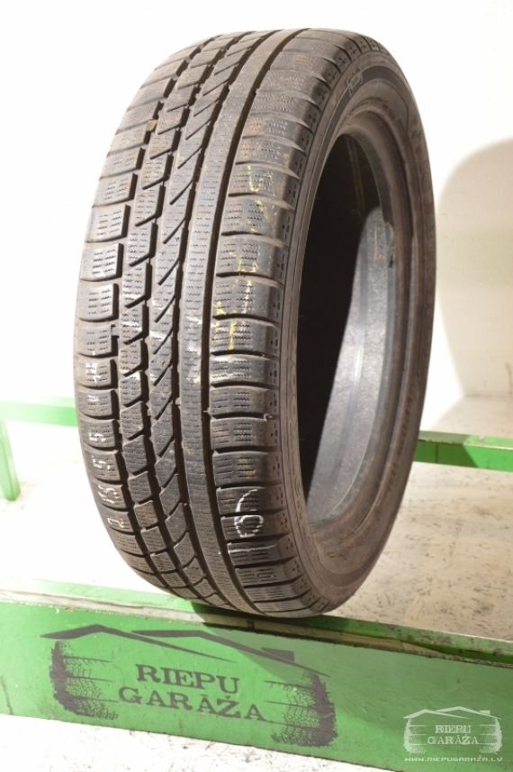 Hankook IceBear W300