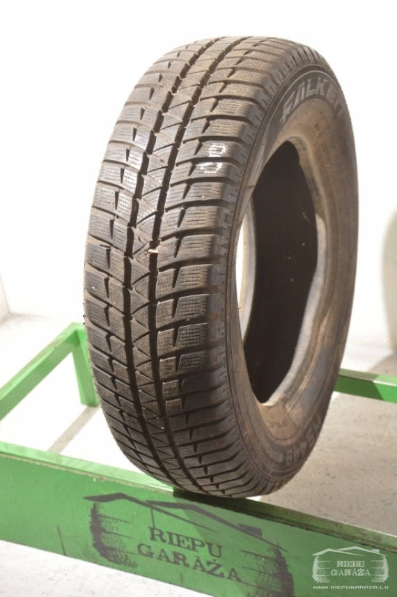 Falken Eurowinter HS449