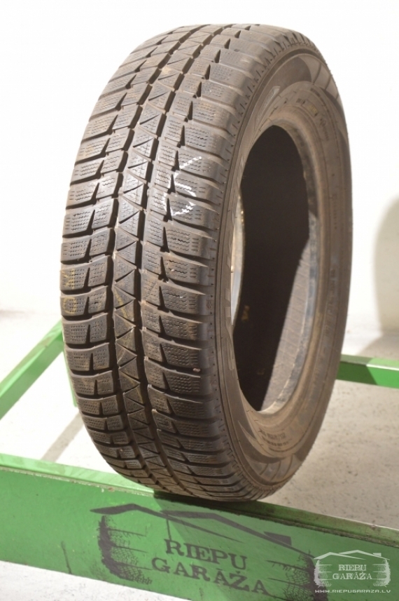 Falken Eurowinter HS449