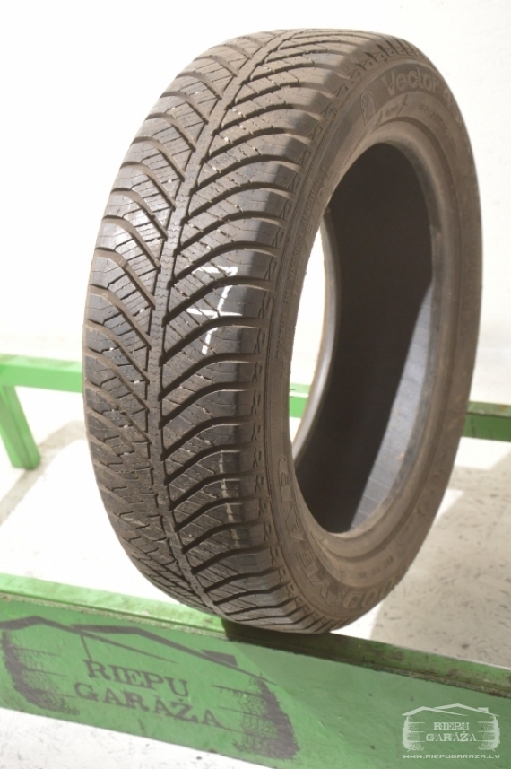 Goodyear Vector 4Seasons