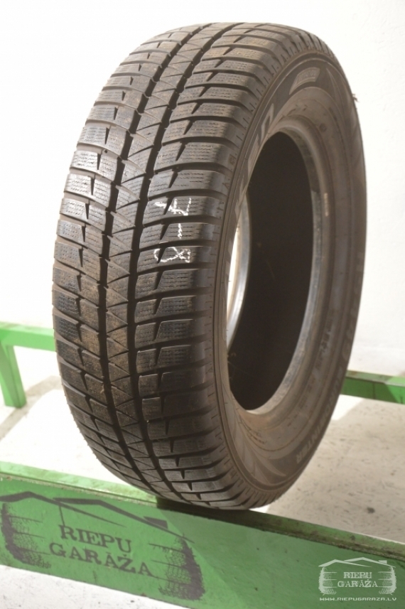 Falken Eurowinter HS449