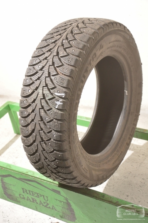 Nokian Hakkapeliitta 4