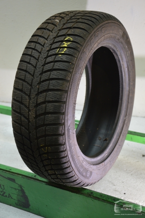 Kumho I Zen KW23