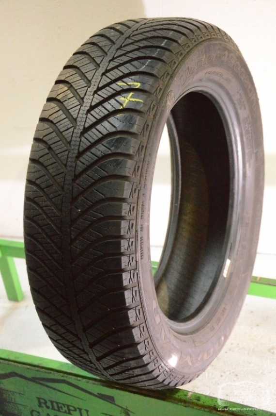 Goodyear Vector 4Seasons