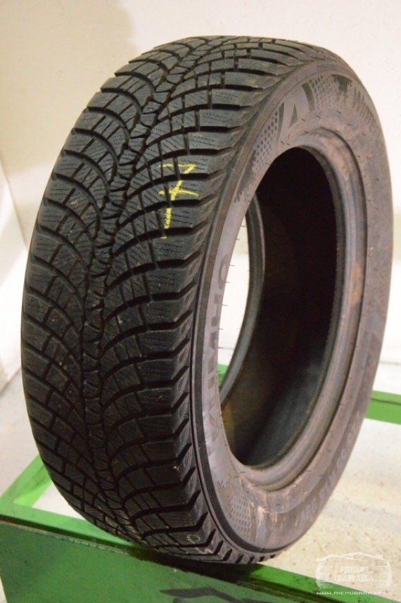 Kumho WinterCraft WP71