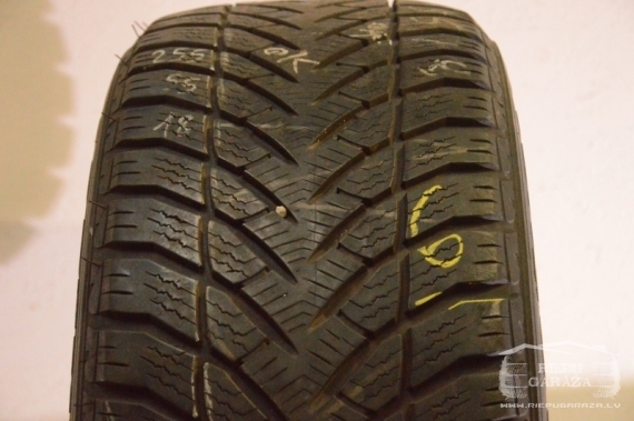 Goodyear Wrangler Ultra Grip