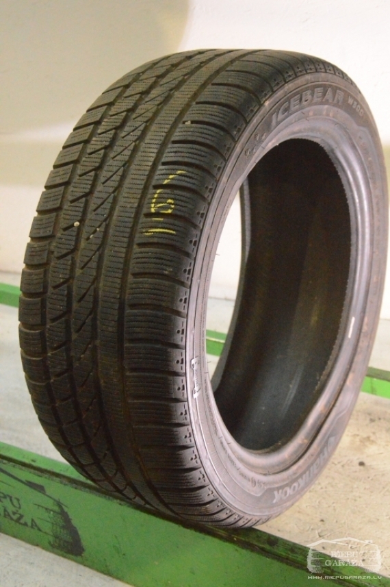 Hankook IceBear W300