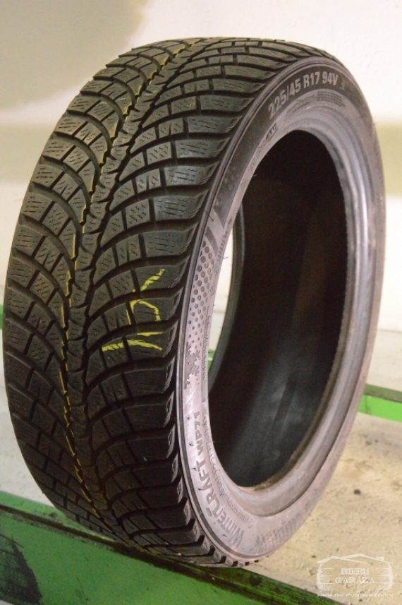 Kumho WinterCraft WP71