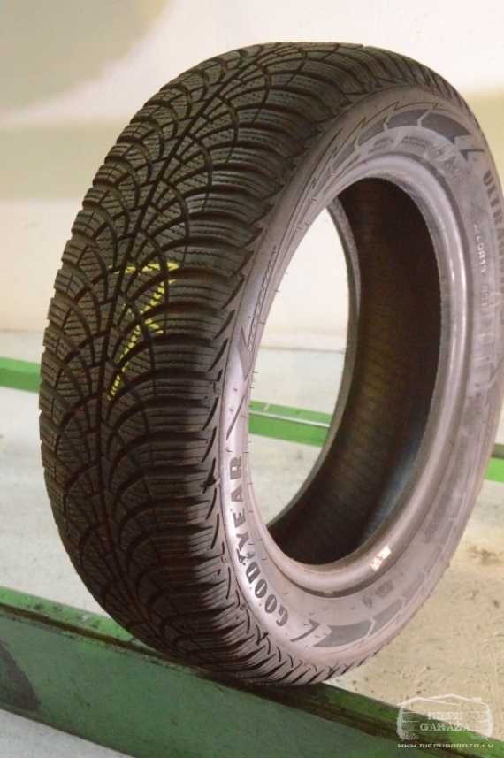 Goodyear UltraGrip 9